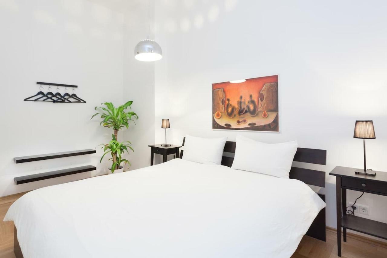 Labyrinth Apartamento Berlim Exterior foto